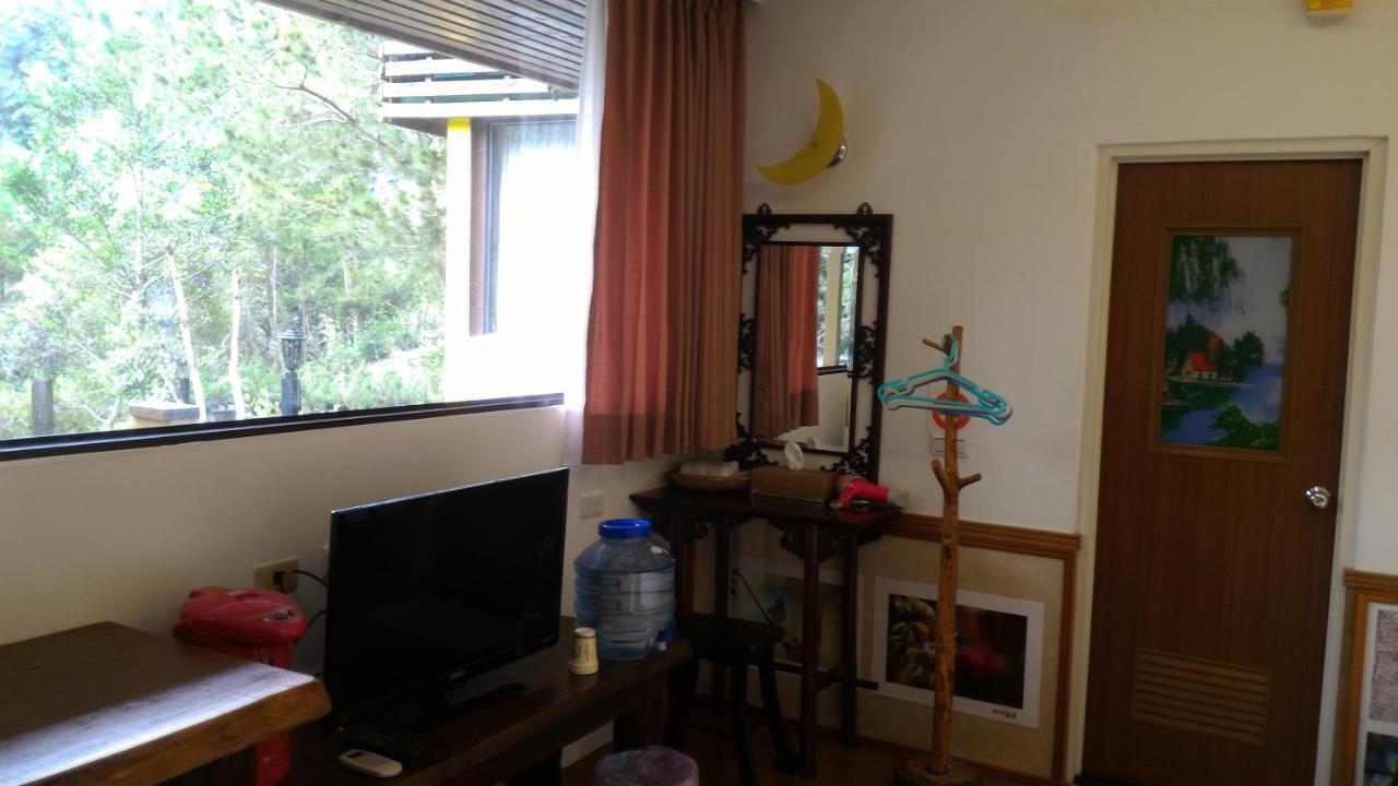 Hong Wa Cuo南投埔里紅瓦厝山居民宿 Exterior foto